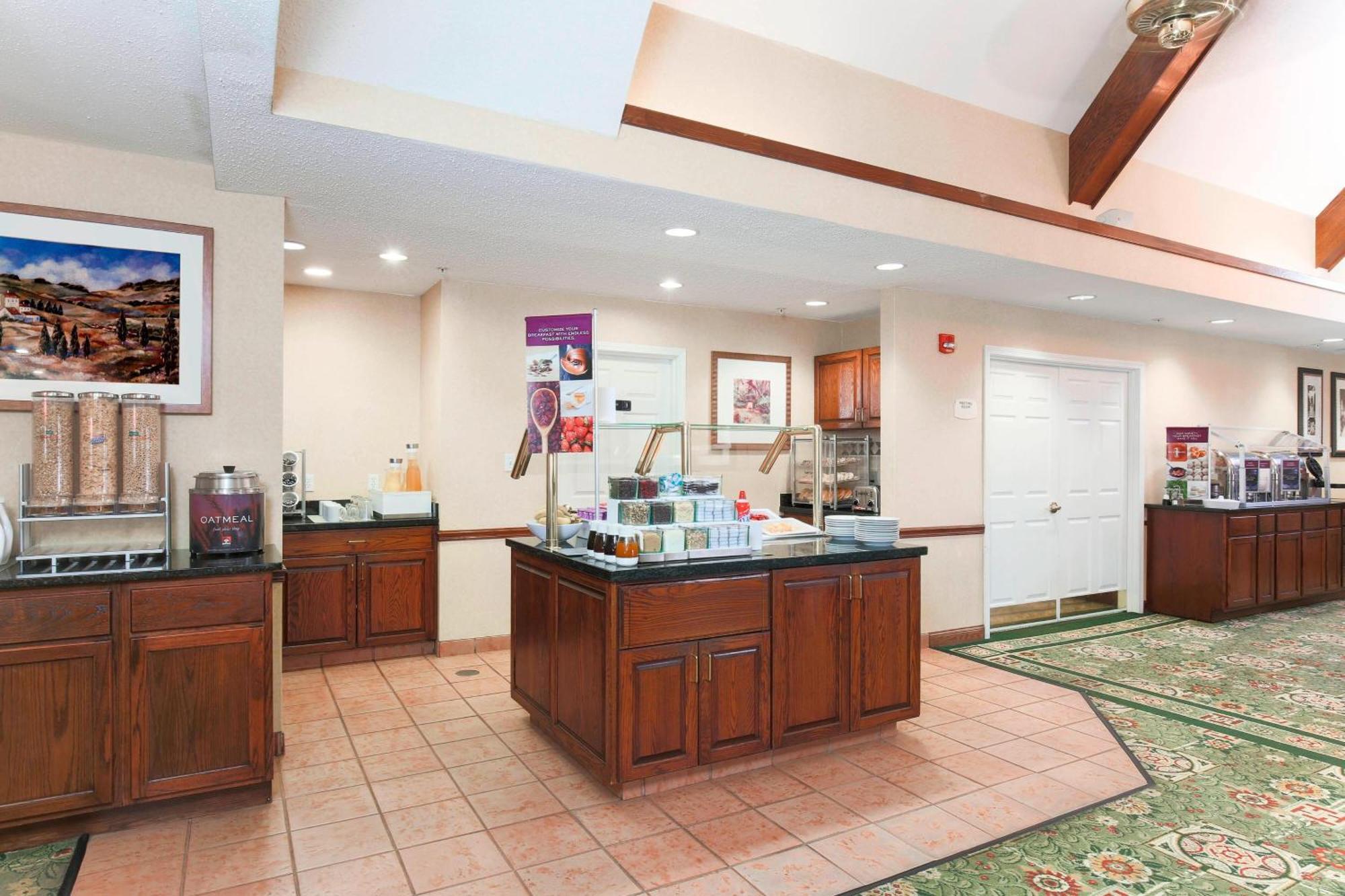 Residence Inn By Marriott Tulsa South Exterior photo