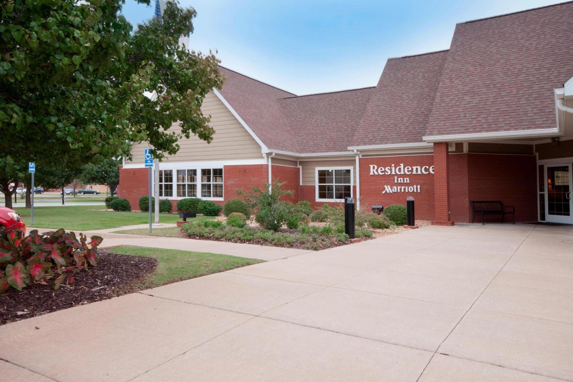 Residence Inn By Marriott Tulsa South Exterior photo